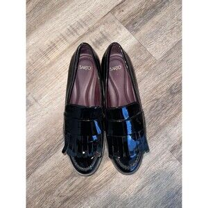 SARTO Women's Black Fringe Accent Loafer Flats Closed Toe Stylish Footwear